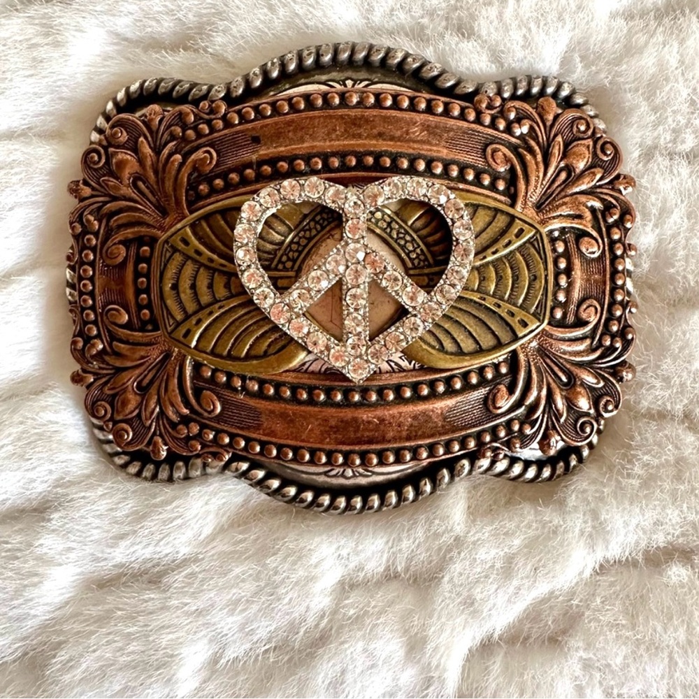 Vintage Style Bronze Belt Buckle with Rhinestone Peace Heart, NWOT